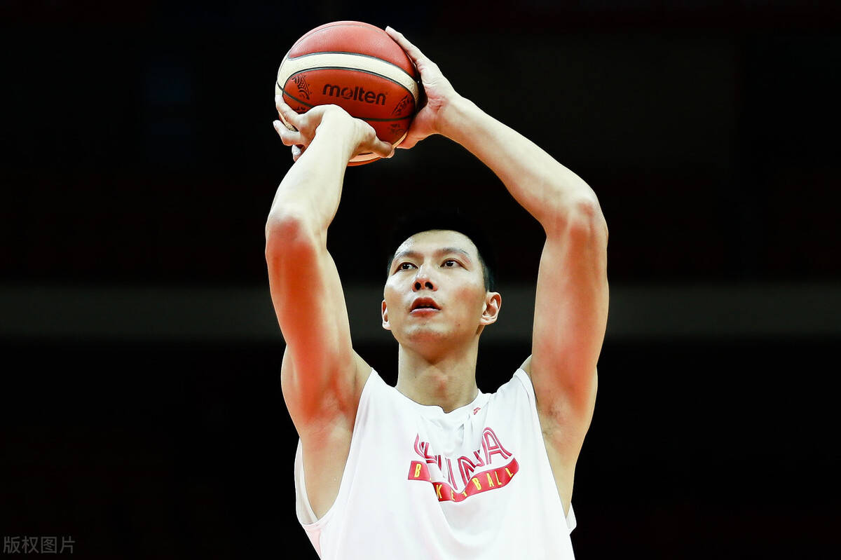 英雄联盟S15赛制-包含社区盾窗口期再迎强敌，山东男篮队长鼓劲，主帅态度——目标明确，训练强度明显提升的词条