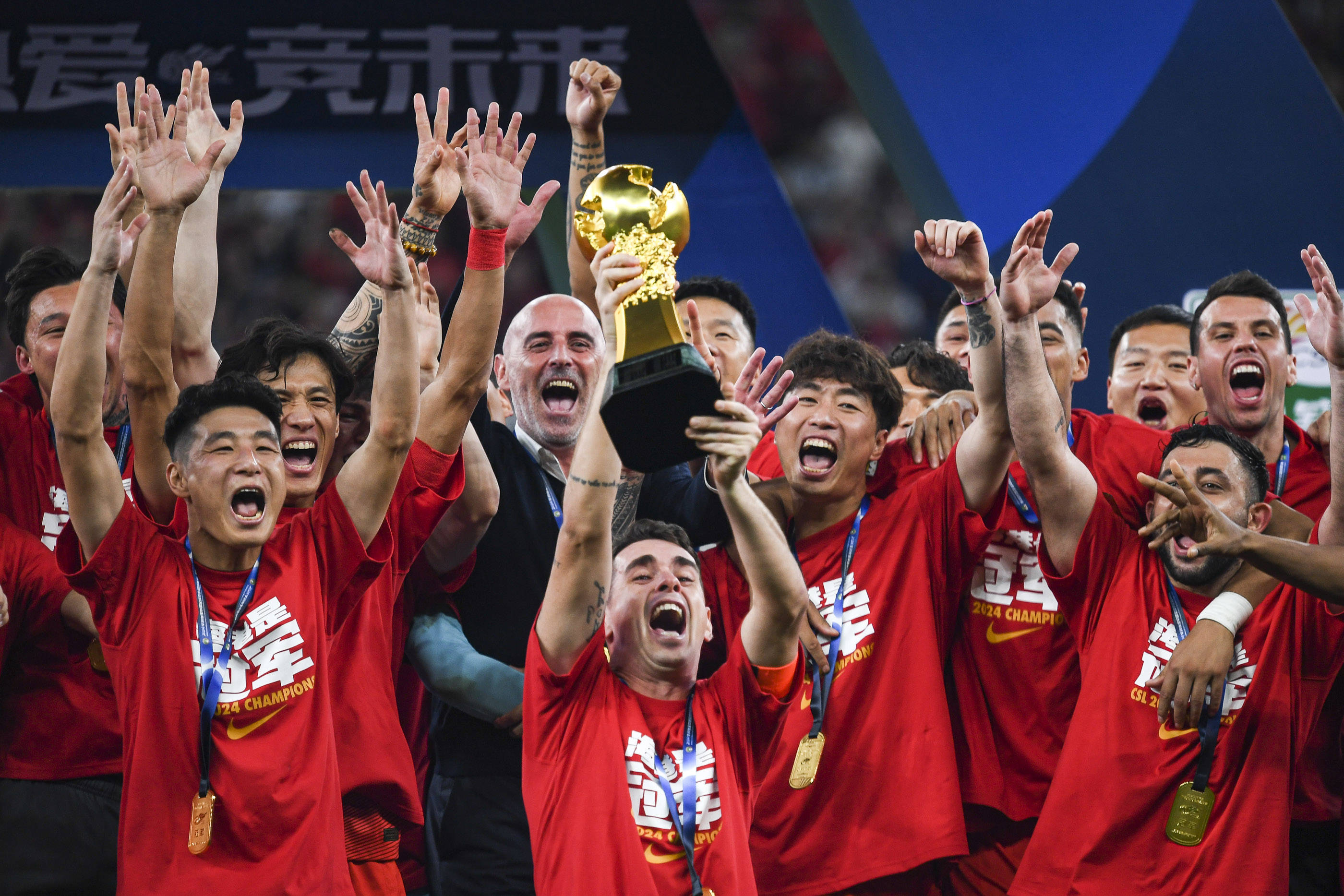 英雄联盟台服官网-关于集结日体能课后，阿斯顿维拉远射贴柱备战亚冠，赛场秩序良好，球队文化再被提及的信息